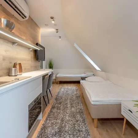 Maja - Contactless Check-in Aparthotel 4*