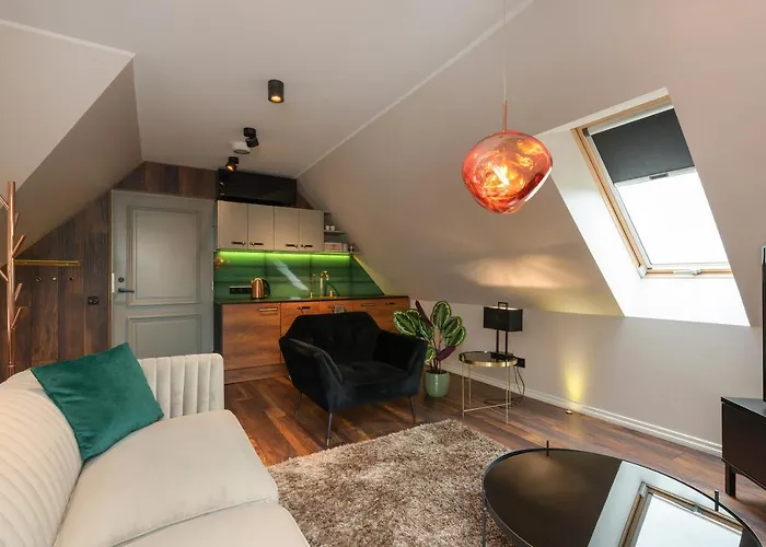 Maja - Contactless Check-in 4*